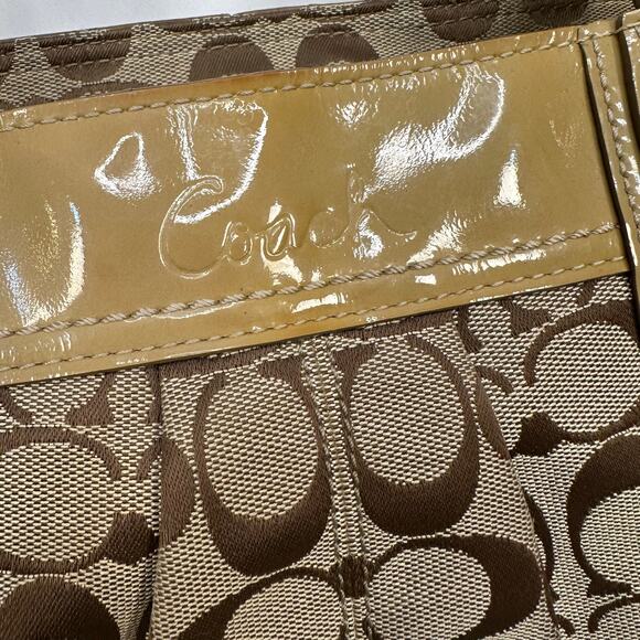 Vintage Y2K Coach Monogram Tan Canvas and Patent Leather Shoulder Bag - Picture 2 of 12